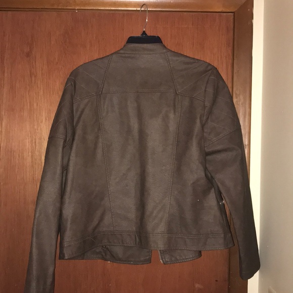 Brown Leather Jacket - Picture 4 of 4